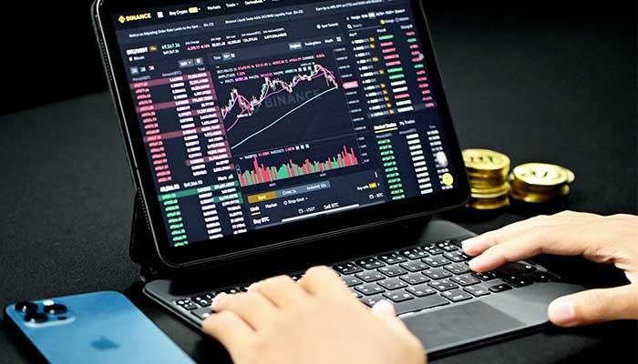 Best Laptop for Trading (2025) | Top Picks & Specs